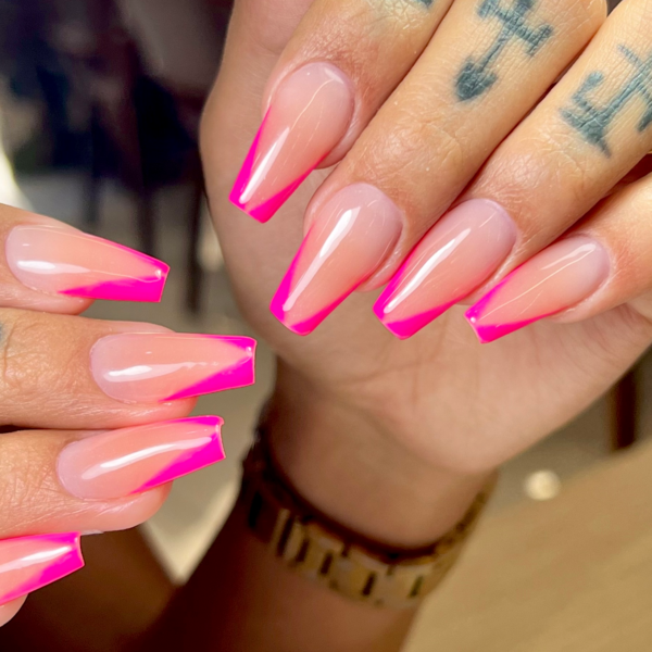 EXTENSION DE UÑAS ACRILICAS + ESMALTADO PERMANENTE