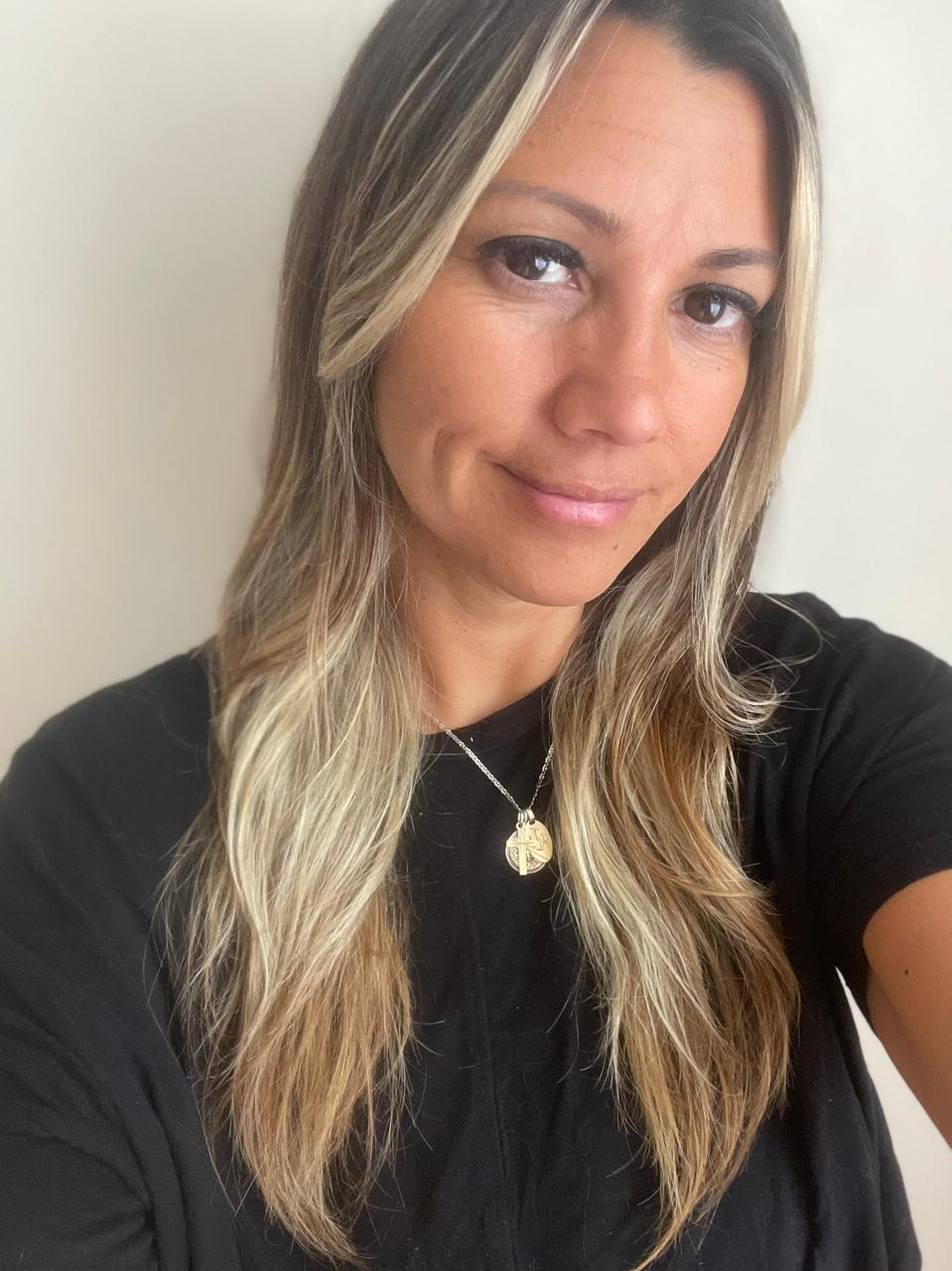 JACKY (uñas, pestañas, alisados, tratamientos)