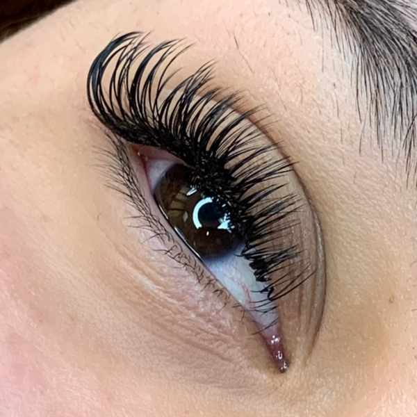 Extensiones de pestañas (Efecto Rímel)