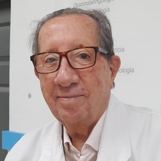 Arturo Vieira (Ginecólogo)