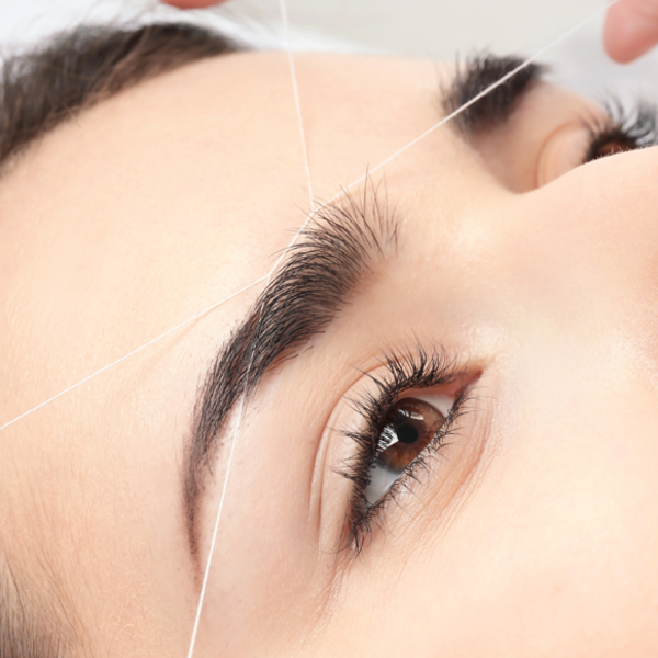 Depilación de Cejas con Hilo / Eyebrow Threading