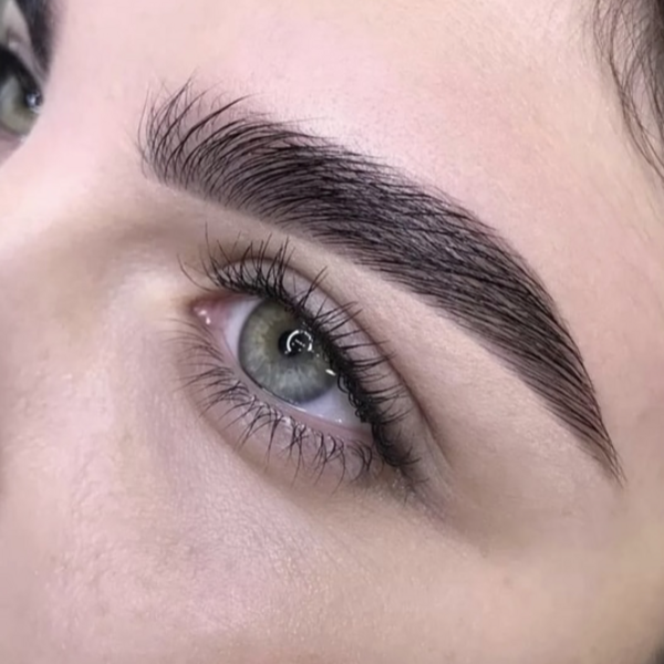 Cejas con Henna / Henna Brows