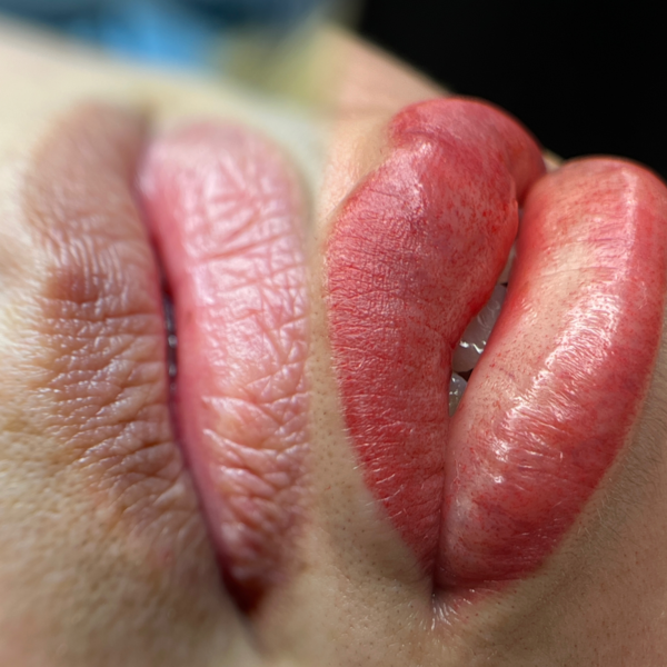 ACUARELA LIPS
