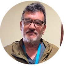 Roberto Stange (Médico General)