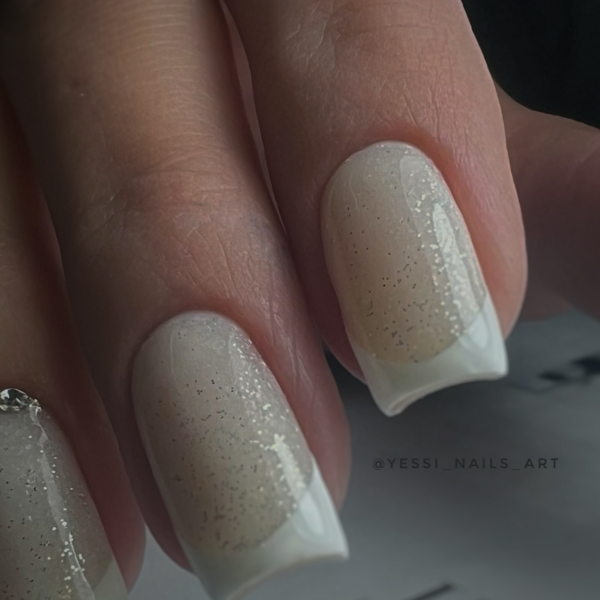 Manicura permanente Full diseño💅🏻🎨 (Diseños en todas las uñas)