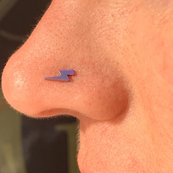 Piercing nariz (nostril)