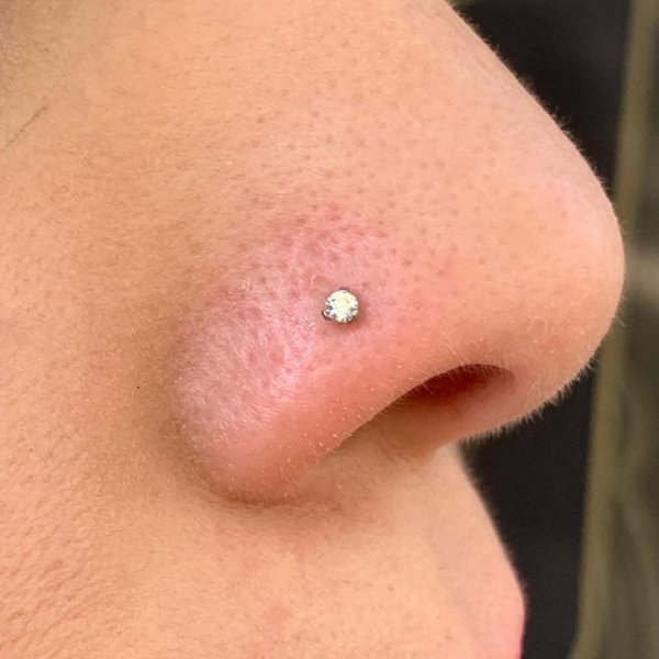 Piercing nariz (nostril)