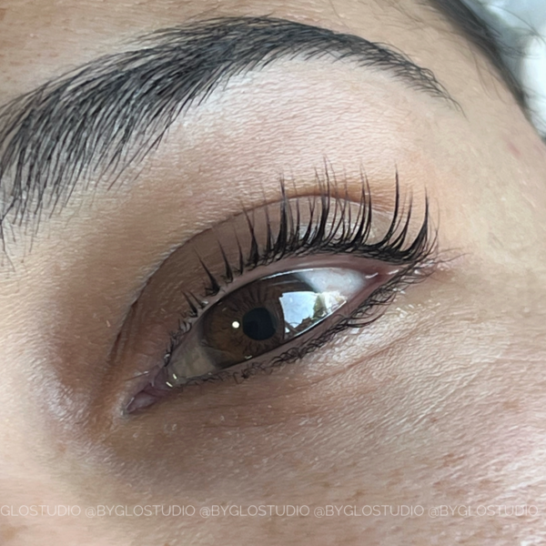 Lifting de pestañas (incluye tinte y botox)