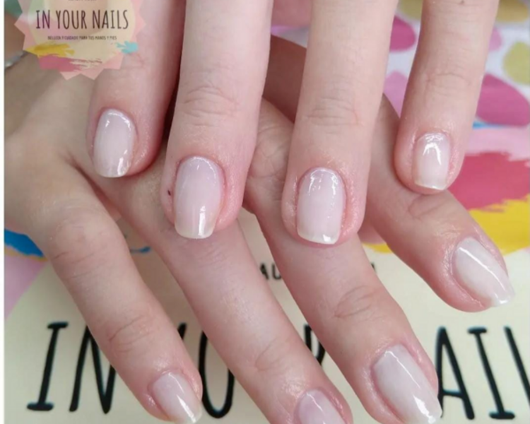 Belleza de Manos C/ Esmaltado Común