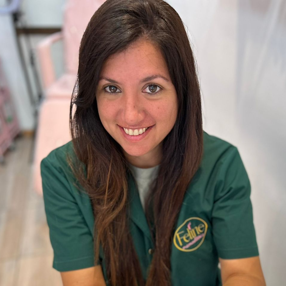 Melina (Manicura y pedicura)