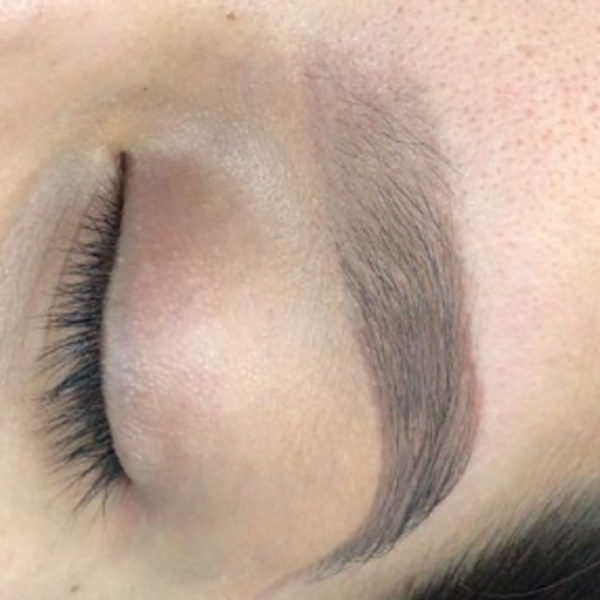 Depilacion de cejas con cera+pigmento