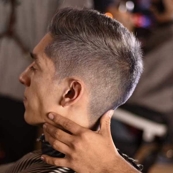 Color Completo + Corte de cabello.