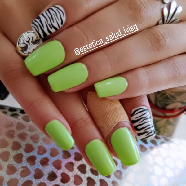 Uñas Softgel  (incluye un diseño por mano)  Extensión,según el Largo que deseas