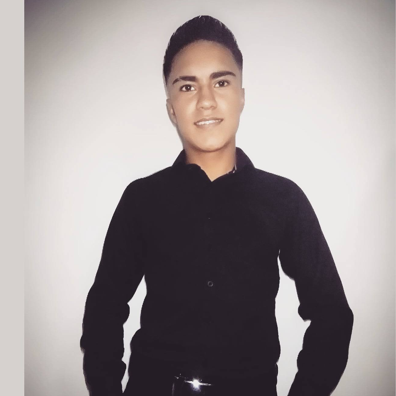 Oscar Preciado - Mundo Aventura 