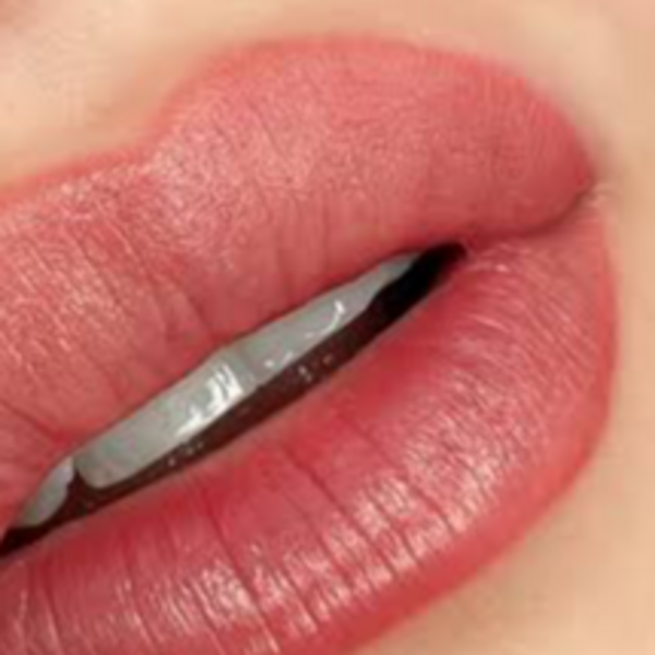 Micropigmentación de labios