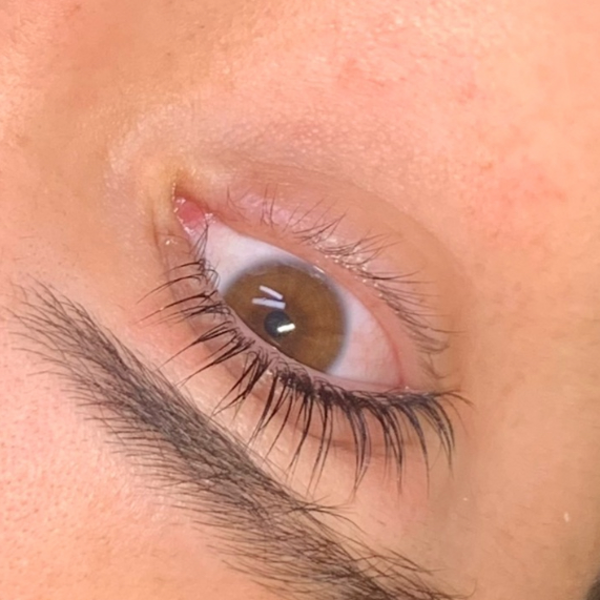 Laminado (rizado) Pestañas (sin tratamiento /sin tinte)