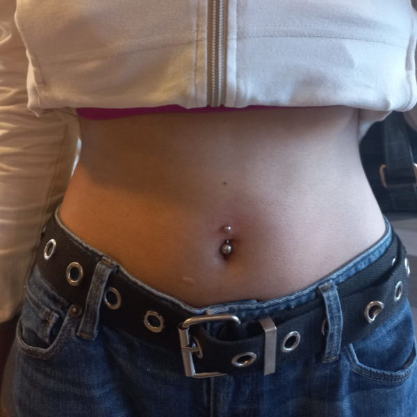 Perforación Navel (Ombligo)