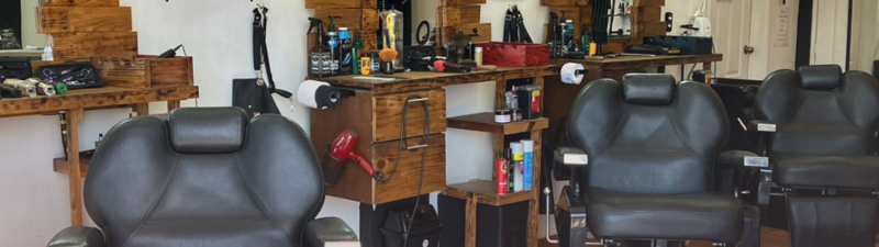 San Zeven Barber banner