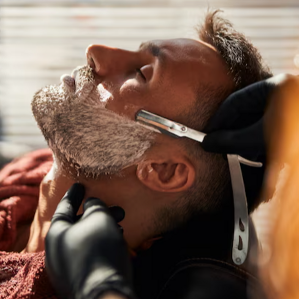 Afeitado / Delineado de barba