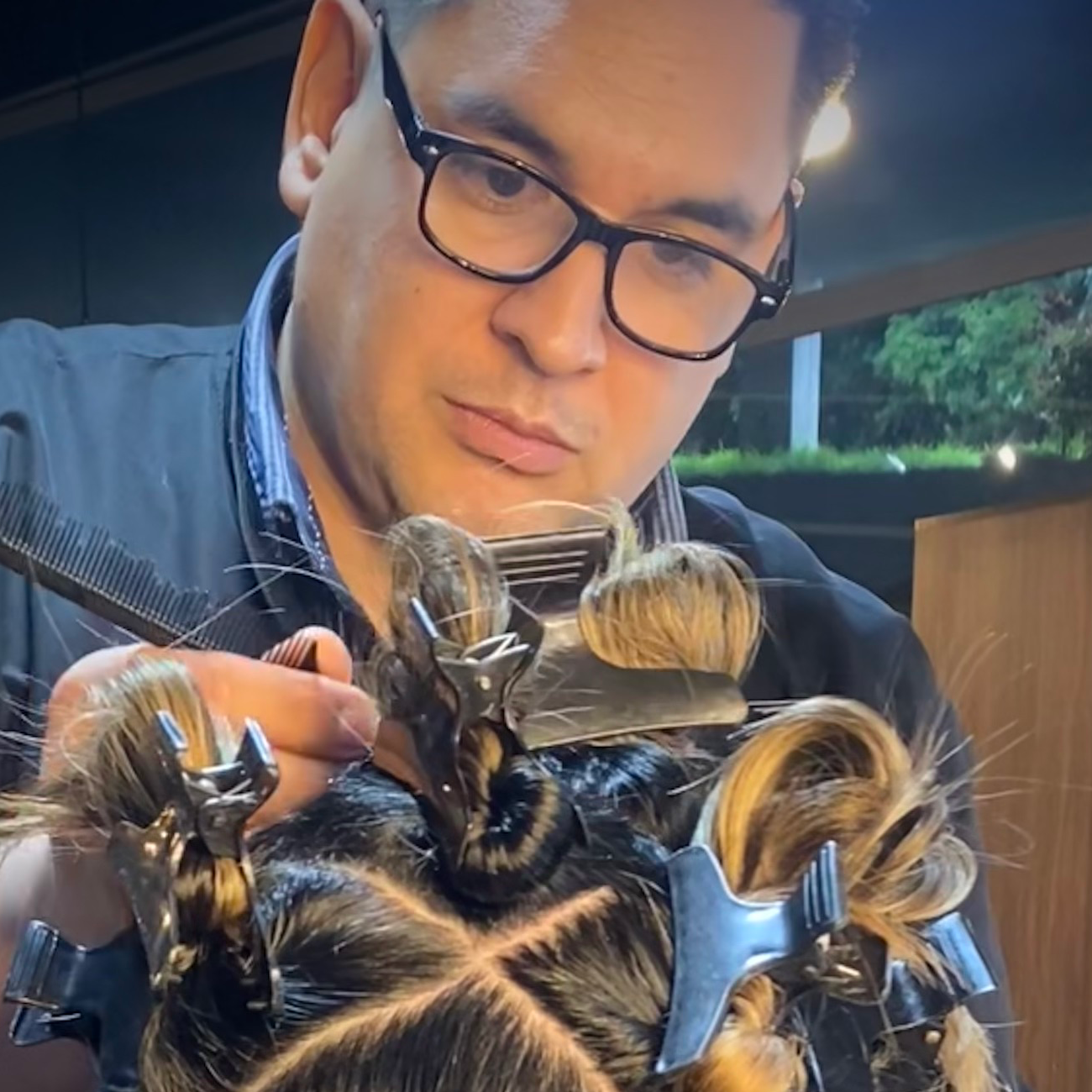 SEBASTIAN/ ESTILISTA / COLOR