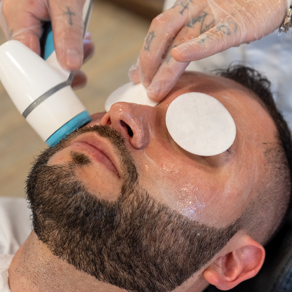 LIMPIEZA FACIAL PROFUNDA LUMI SPA