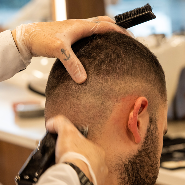 CORTE + VELO DE COLAGENO + MASAJE OCULAR RELAJANTE