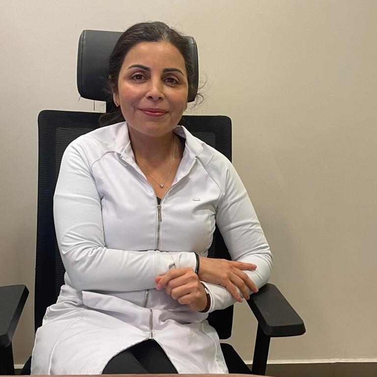 DRA. PRISCILLA PEREZ