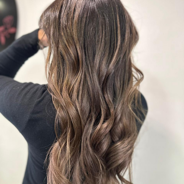 Morena iluminada /L