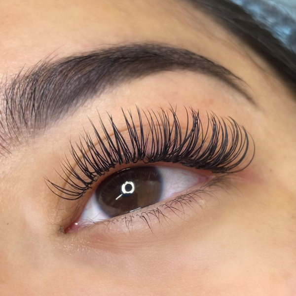 PESTAÑAS PELO A PELO EFECTO PESTAÑINA