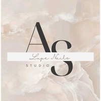 Lupe Nails Studio  logo