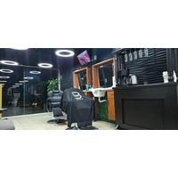 barberia y salon 95 logo