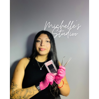 Michelles_Studioo logo