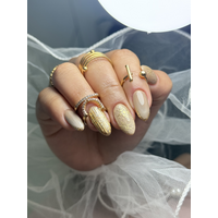 Siempre Divas Studio. Salón de uñas cejas y pestañas. logo