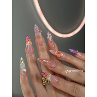 Central de Uñas by Zels  logo